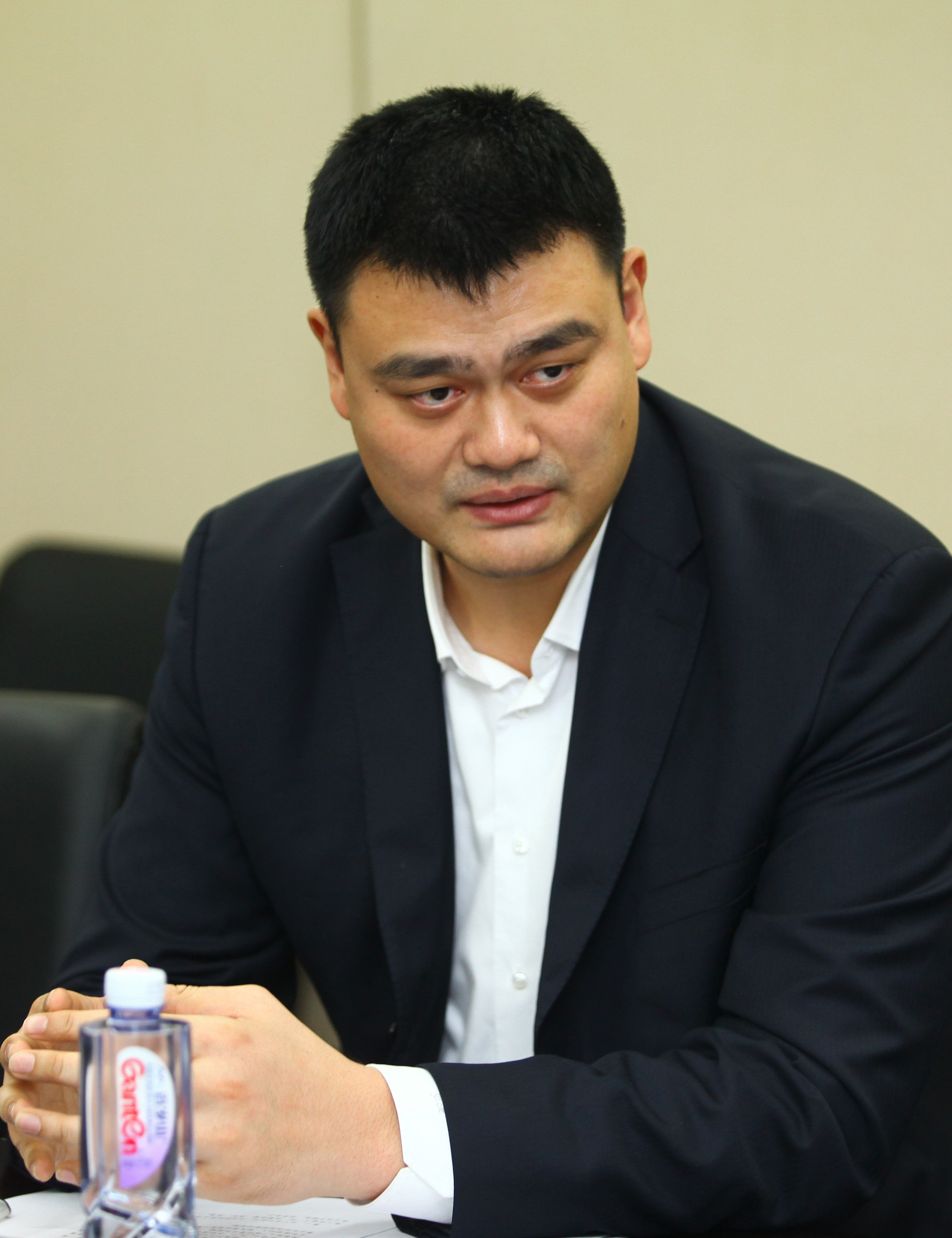 这不仅意味