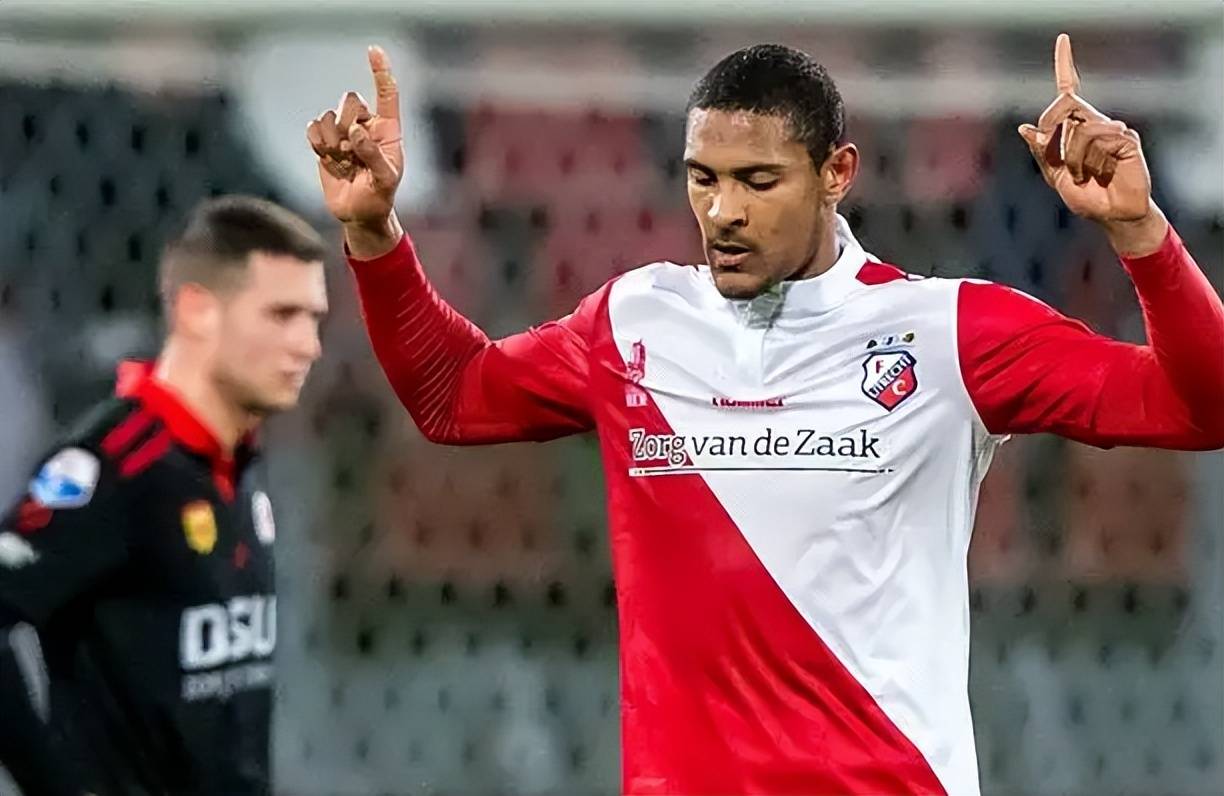 以微弱优势 以微弱优势